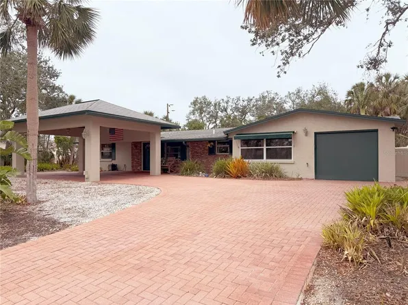 5353 Shadow Lawn Dr, Sarasota, FL 34242