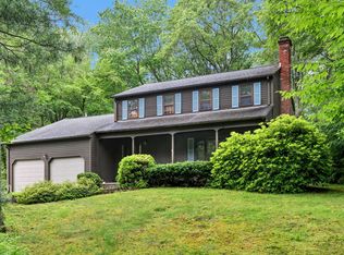 70 Smith Ln, Burlington, CT 06013