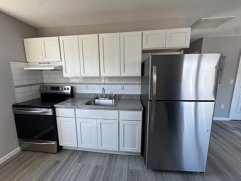 137-139 N 2nd St #2 — Photo 1