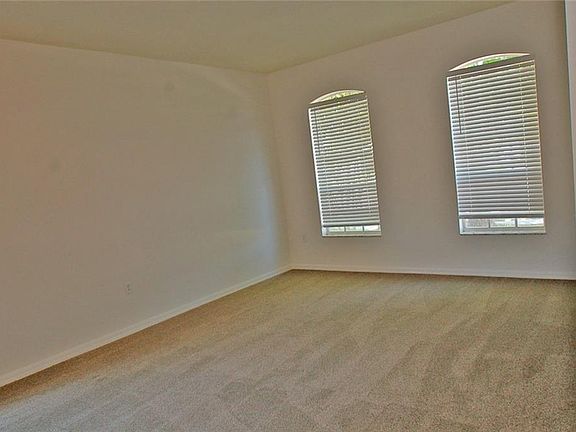 5th image of 4540 Havelocke Dr