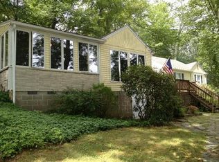 291 Lake Shore Dr, Colchester, CT 06415