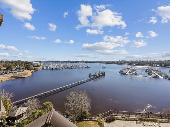 4401 LAKESIDE Drive #804, Jacksonville, FL 32210