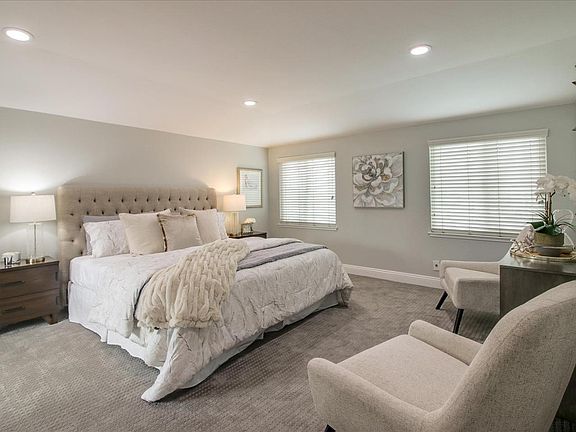 4th image of 3323 Arqueado Dr