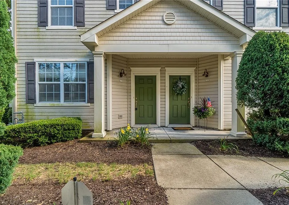 1483 Titchfield Dr