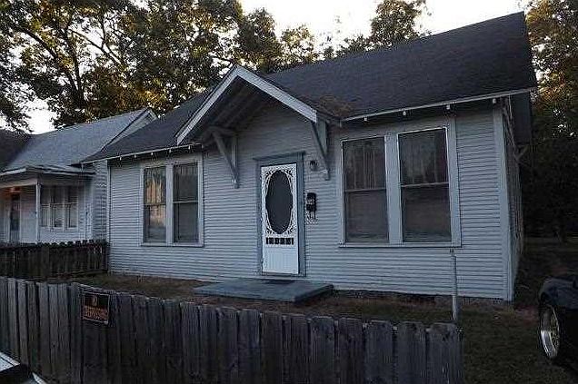 2nd image of 514 S 18th St