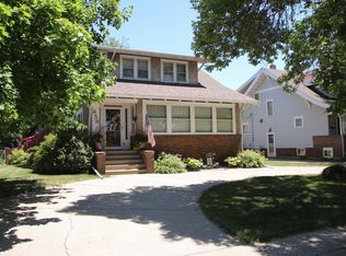 858 Dakota Ave S, Huron, SD 57350