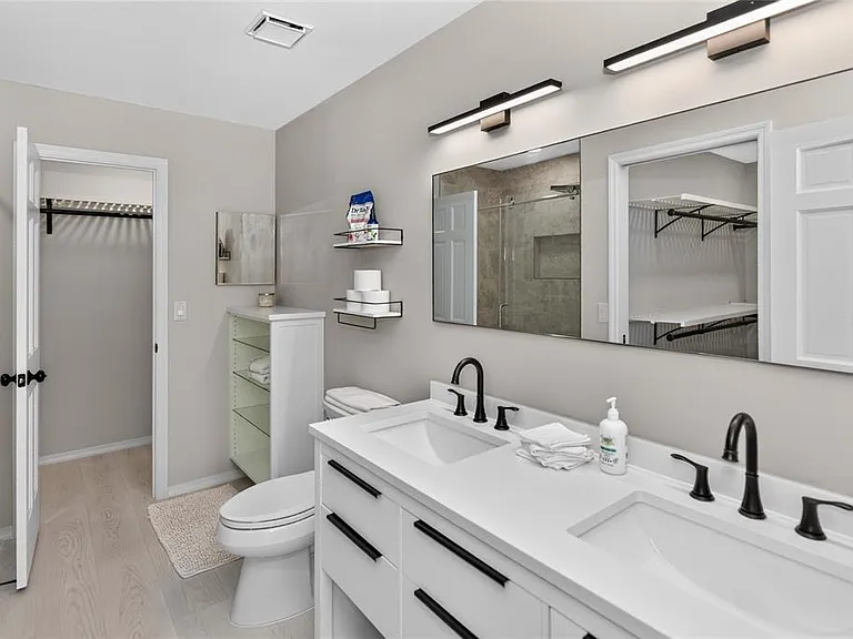 172 Deer Lake Cir — Photo 21