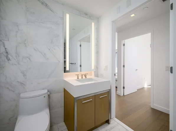 75 Park Lane South image 12 of 50