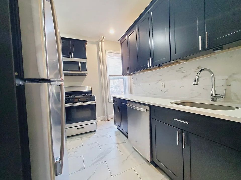 2nd image of 158 Bergen Ave #45B