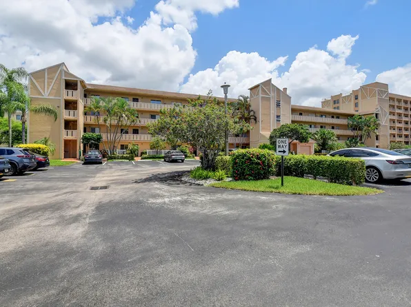 7006 Huntington Lane #104, Delray Beach, FL 33446