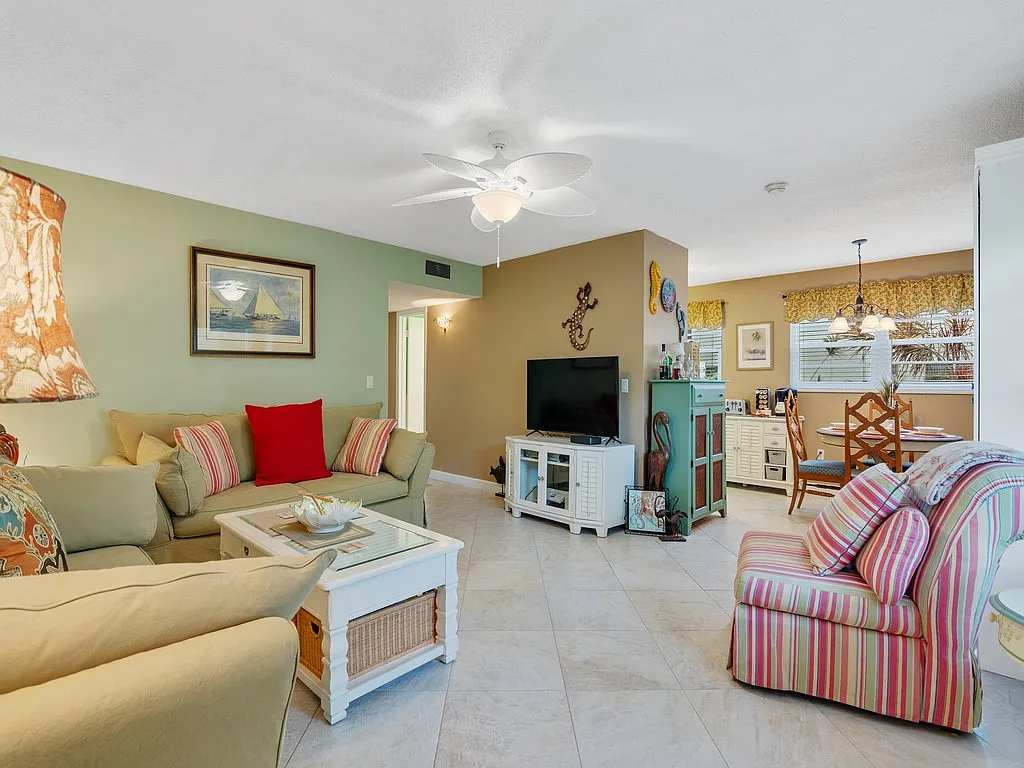 Building Photo - 5400 Highway A1A #C6