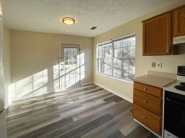 2822 Hanna Pl — Photo 6