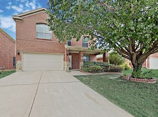 3729 Sunset Hills Dr, Fort Worth, TX 76244