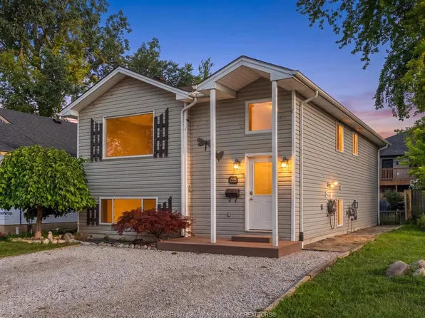 294 Erieview Dr, Kingsville, ON N9Y 1M4