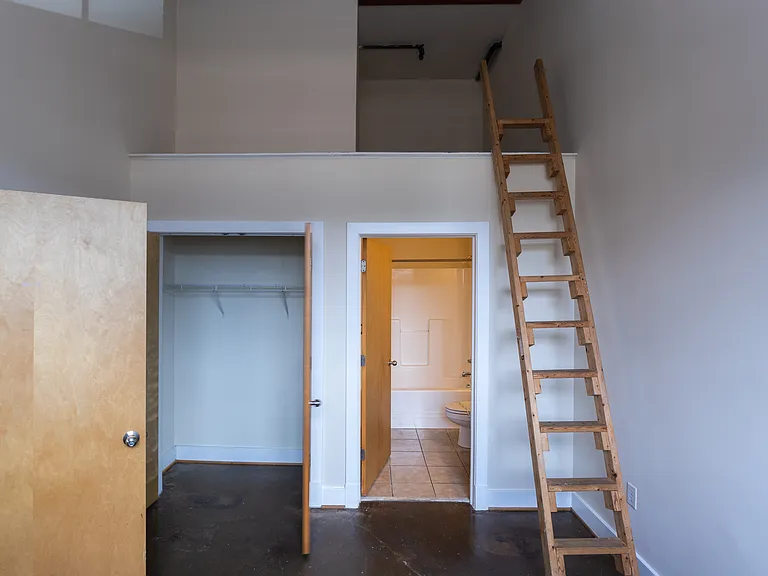 Cornish Brewery Apartments — Photo 30