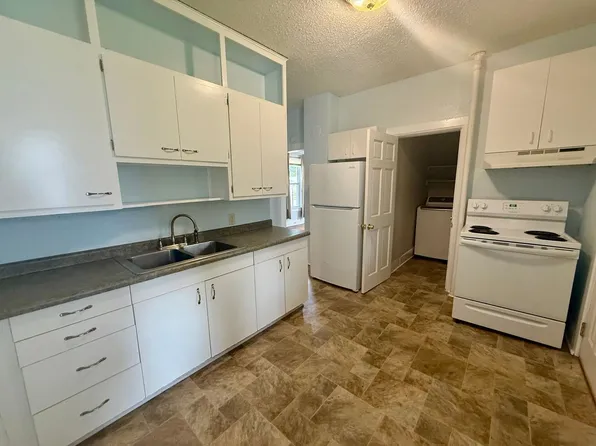 1316 N 5th St, Wausau, WI 54403