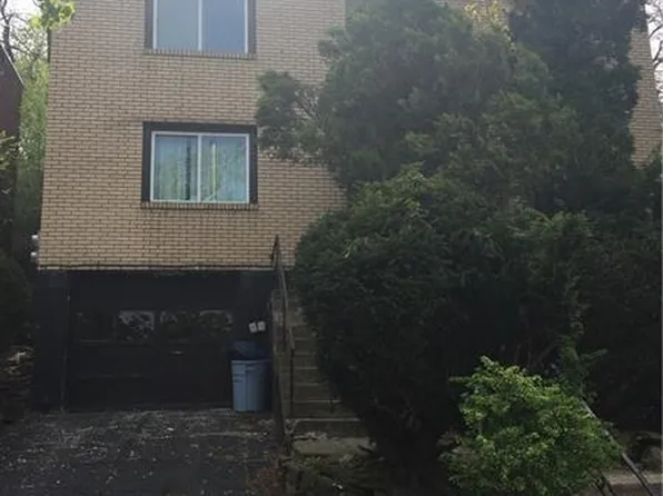 2400-2402 Laketon Rd, Pittsburgh, PA 15221