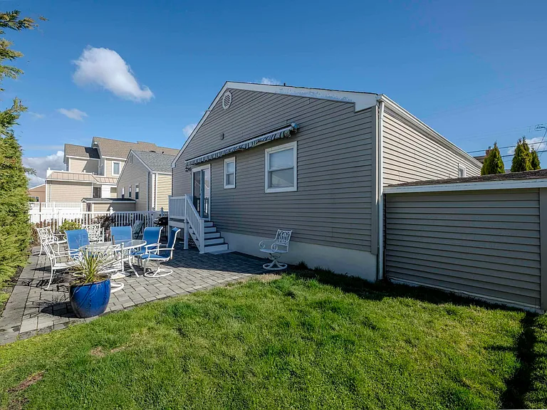220 N 35th Ave #WINTER RENTAL — Photo 28