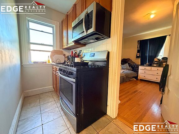 3rd image of 2 Weitz St #1