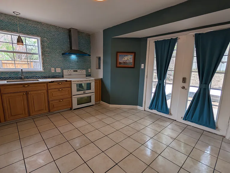 Cypressdale Dr — Photo 21