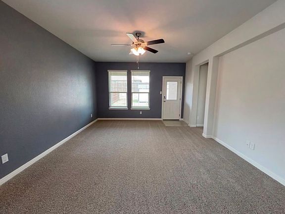 4th image of 2526 Allview Ln