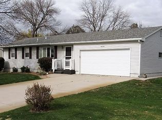 4636 29th St, Columbus, NE 68601