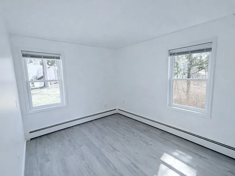 180 New York Ave — Photo 10
