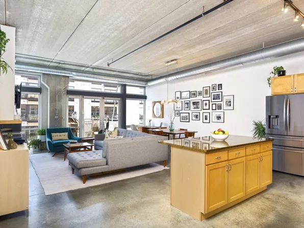 710 N 4th St #E409, Minneapolis, MN 55401