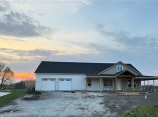 354 W 25th St, Eudora, KS 66025