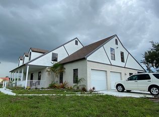 2199 Palm Deer Dr, Loxahatchee, FL 33470