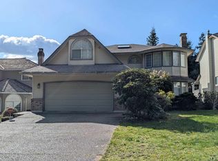 418 Balfour Dr, Coquitlam, BC V3K 6J7