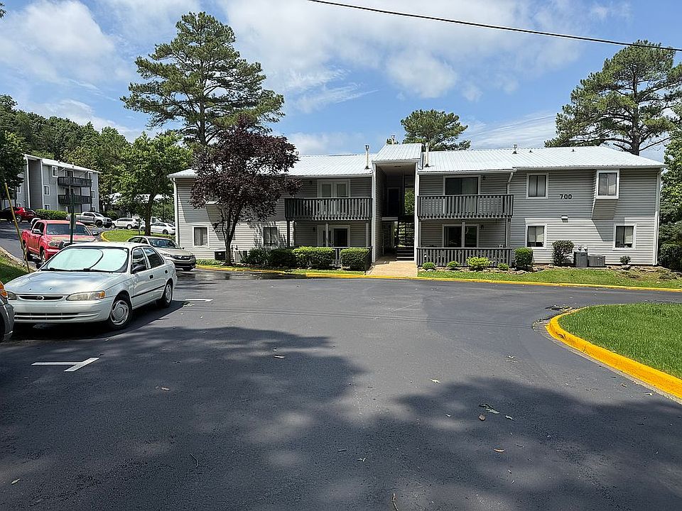 Prime location, 1st building