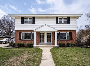 6055 N 112th St #6057, Milwaukee, WI 53225