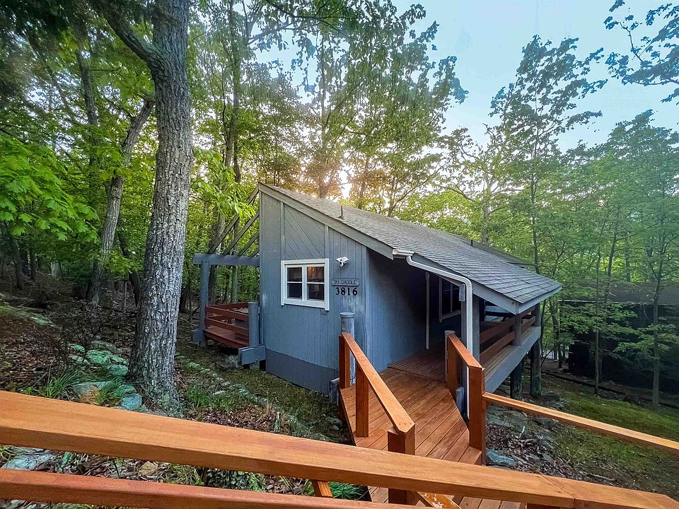 1st image of 3816 Ericksen Cir
