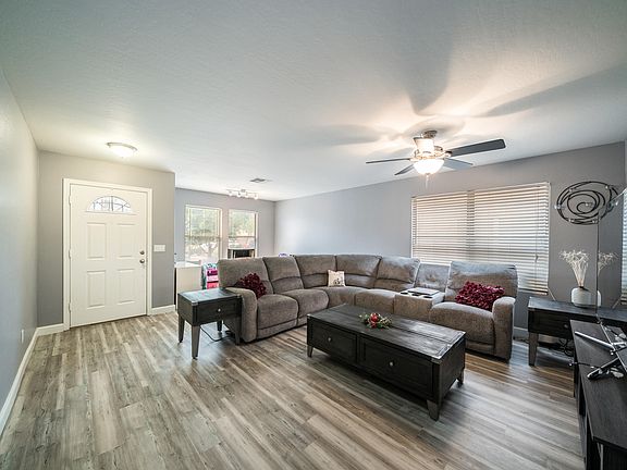 4th image of 8434 E Keats Ave