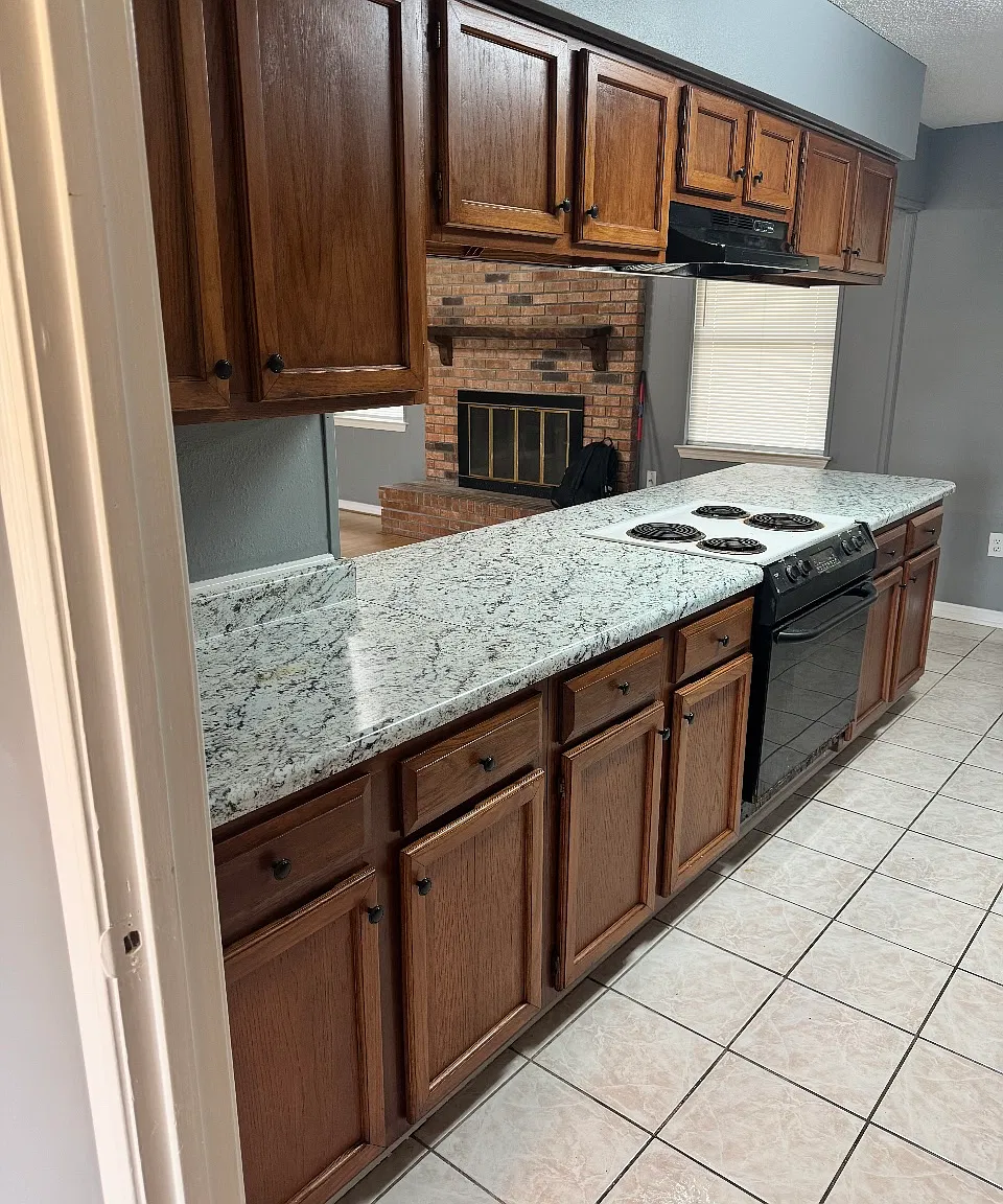 3 bed, 1600 sqft, $1,785 — Photo 4