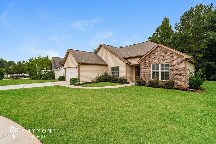 30 Meadowbrook Ct — Photo 3
