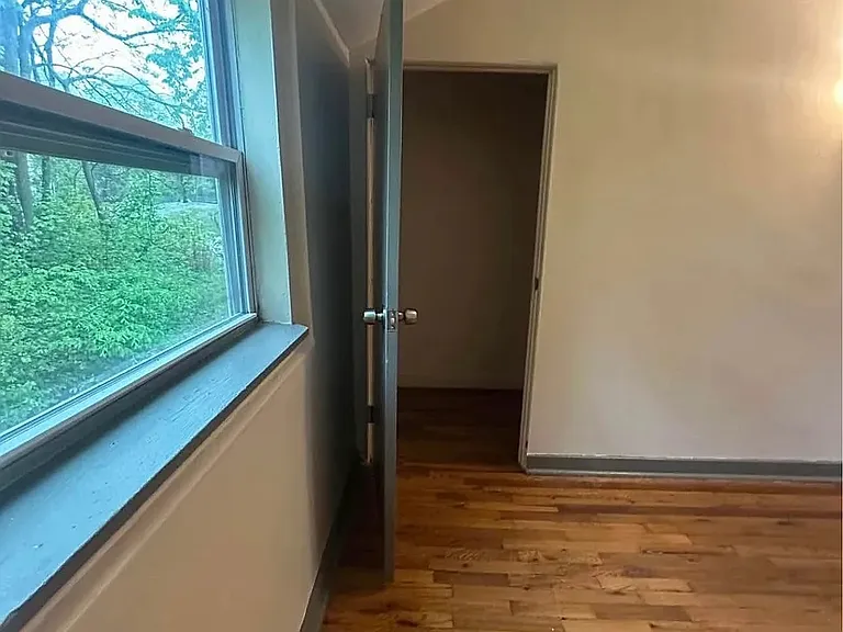 350 Lasalle St #425 — Photo 17