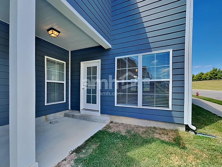 5534 Central Grove Sq — Photo 23