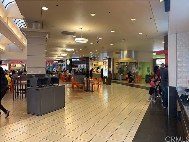 2nd image of 2134 Montebello Town Ctr