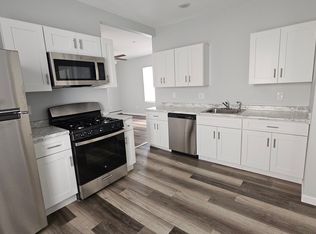 302 Cartier St, Manchester, NH 03102