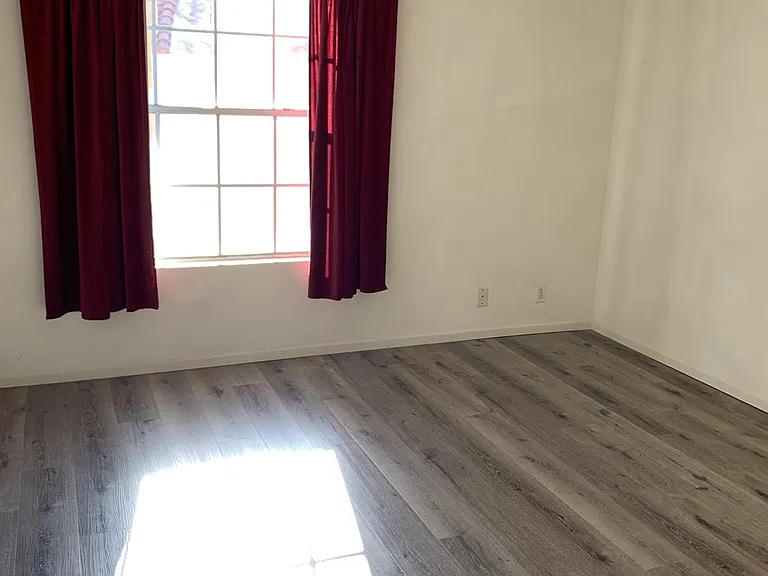 10858 Aderman Ave #160 — Photo 6