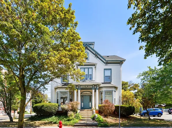 81 Washington St APT 4, Malden, MA 02148