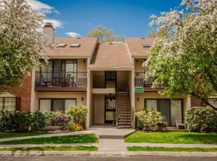 345 Penns Way, Basking Ridge, NJ 07920