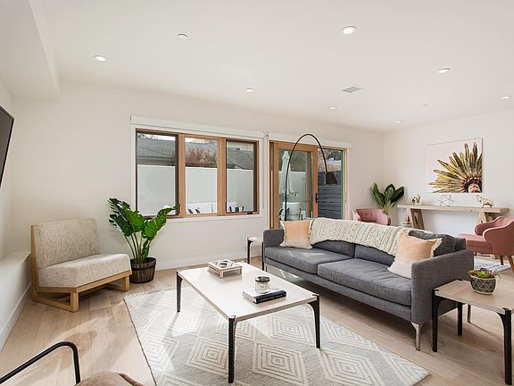 5th image of 1319 Yale St APT 3