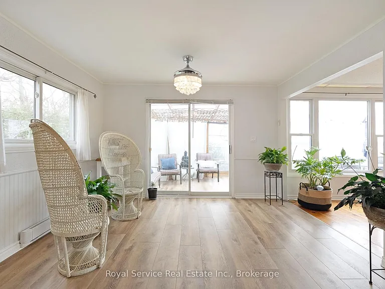 136 Onderdonk Ln — Photo 10