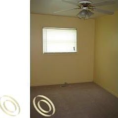 4th image of 28940 Bock St