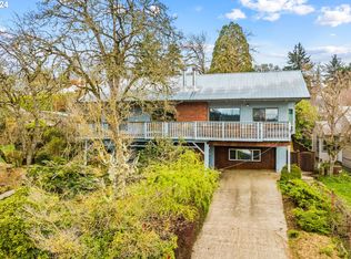436 W D St, Springfield, OR 97477