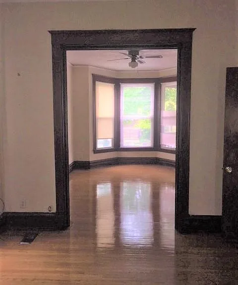 1116 W Wellington Ave #1 — Photo 7