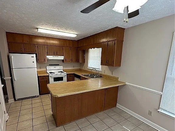 4th image of 743 Warbler Pl
